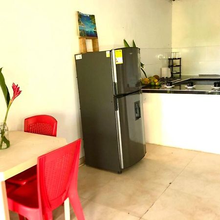 Sierra Kay Hostel Гуачака Экстерьер фото